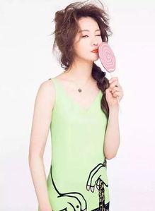 女蓝郑爽生活照